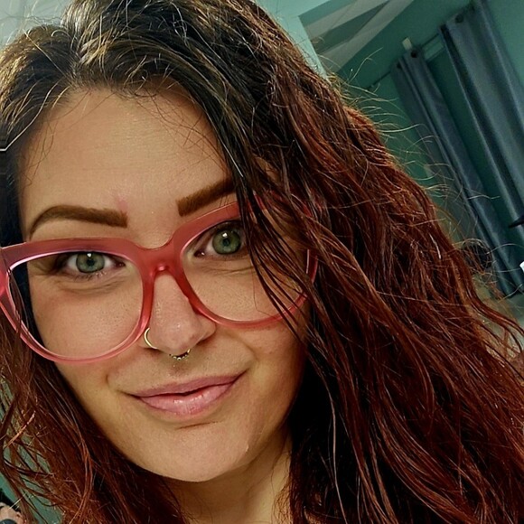 anita_neufeld